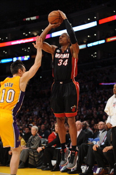 中担任重要 中担任重要