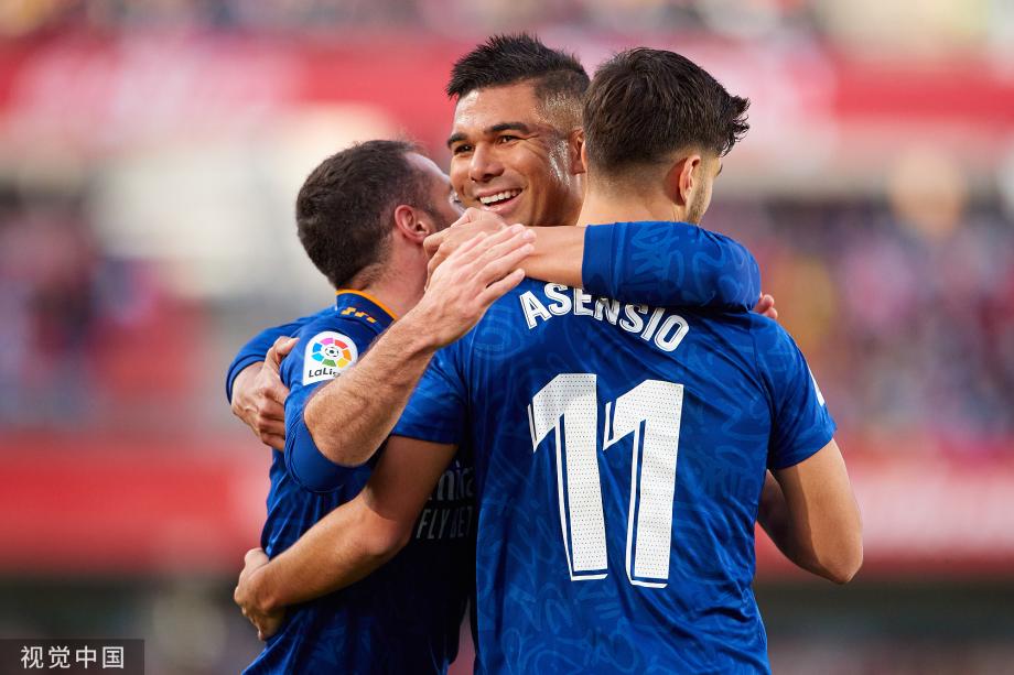 76人所面 76人所面