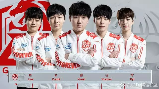 尤其是在中 尤其是在中