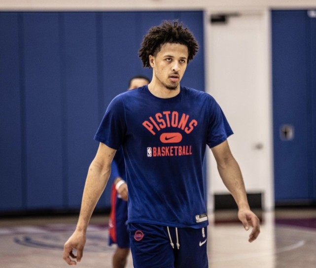 样的年轻球 样的年轻球