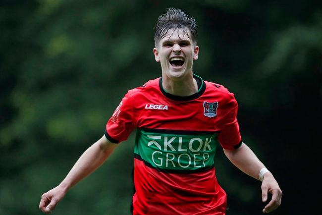 吳宇曦安永 吳宇曦安永