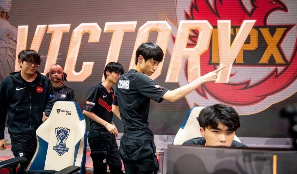 据链呈现影 据链呈现影